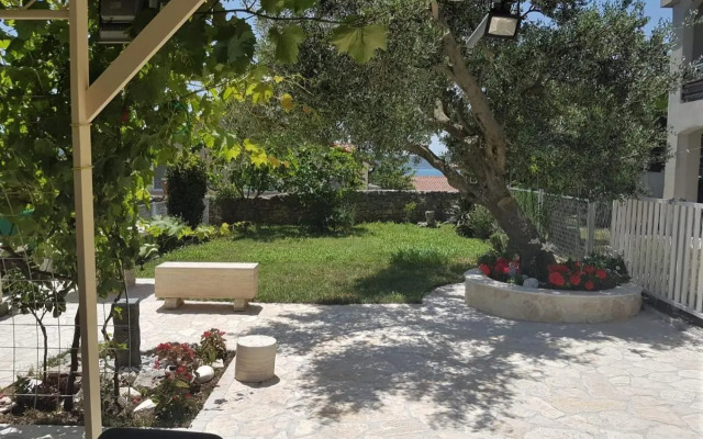 Apartment Maslenica 2, near Zadar