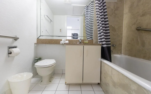 653 Apartment Hollywood Beach