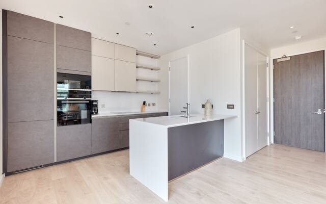 Sonder by Marriott Bonvoy Britain Quay Apartments Grand Canal Square