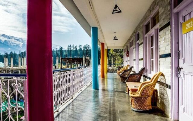goSTOPS Manali - Hostel
