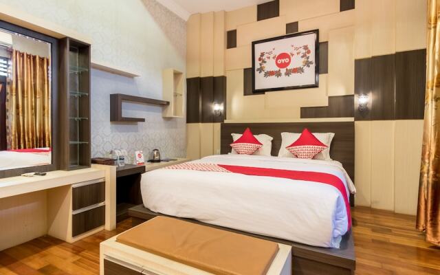 Naufal Guest House by OYO Rooms