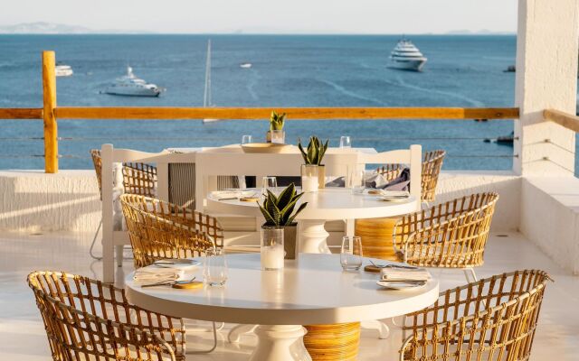 Mykonos Blu, A Grecotel Resort To Live