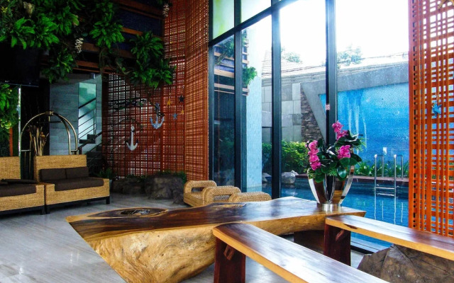 OYO 143 Dday Resotel Pattaya Hotel