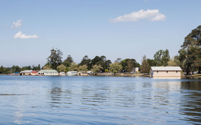 Lake Wendouree Luxury Apartments