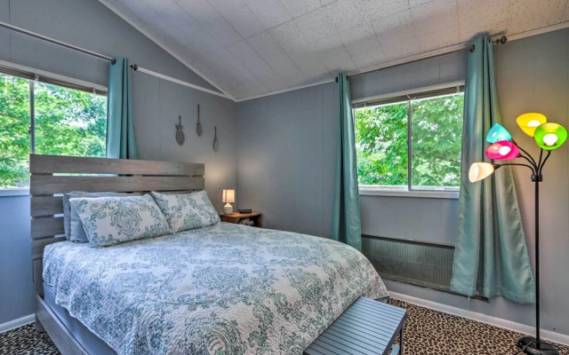 Waterfront Home w/ 3 Decks on Lake of the Ozarks!