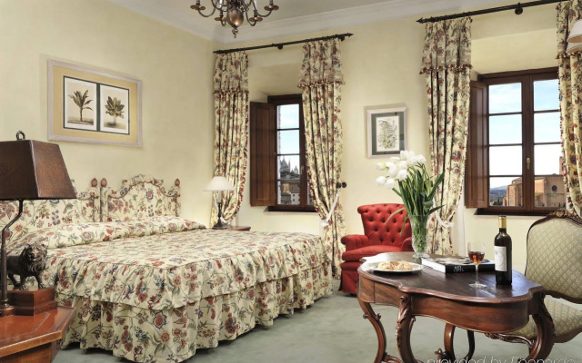 Grand Hotel Continental Siena – Starhotels Collezione