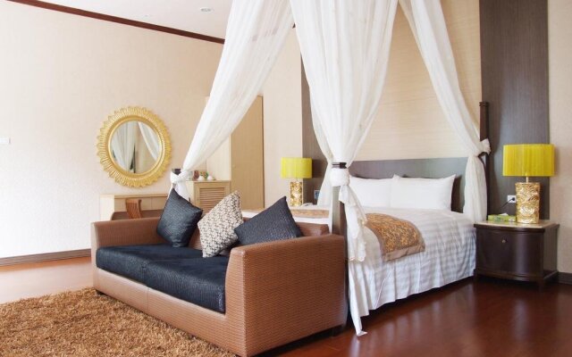 Moon Garden Holiday House
