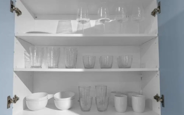 Chic 2BR House Newly Renovated Central Spot