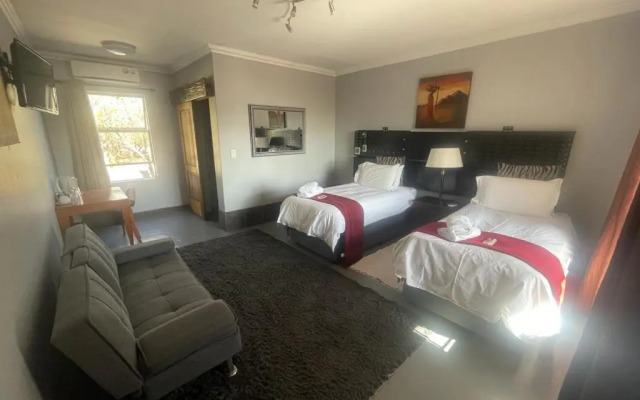 Africa Footprints Lodge Kempton Park