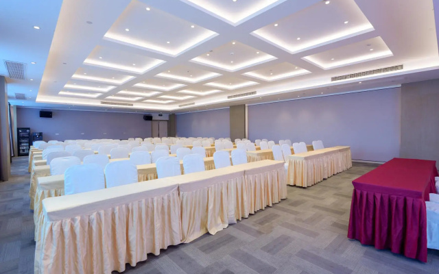 Home Inn Select Hotel (Suzhou High-Tech Zone Science and Technology City Xingyue Li Branch)
