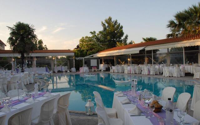 Four Seasons Hotel
