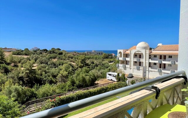 Albufeira Classic 1 With Pool by Homing