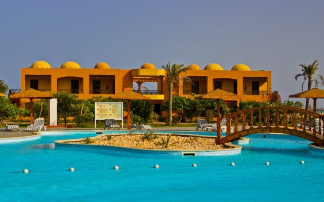 Wadi Lahmy Azur Resort