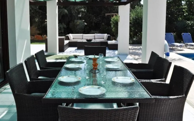 Oceanview Luxury Villa 022