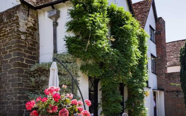 Harlington Manor