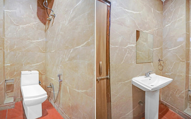 OYO Flagship 70339 Hotel Smile Residency