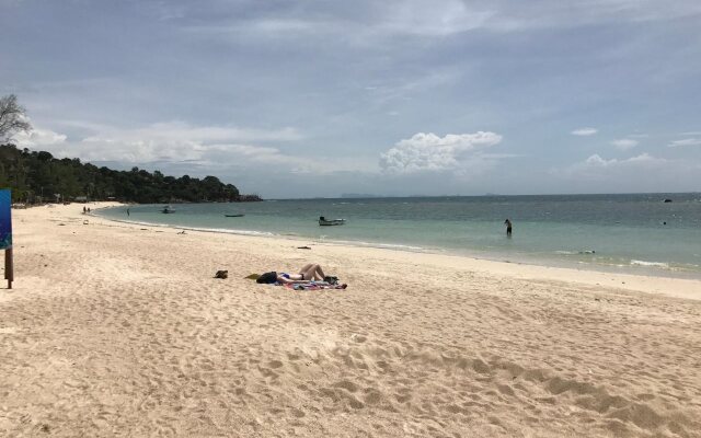 No Name Bungalow Haad Yao
