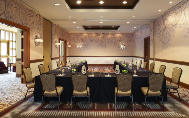 Kimpton Riverplace Hotel by IHG