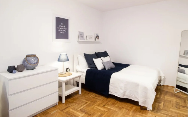 Old Town Dream Studio