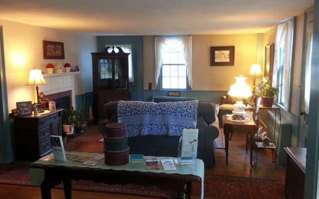 Truman Gillet House Bed & Breakfast