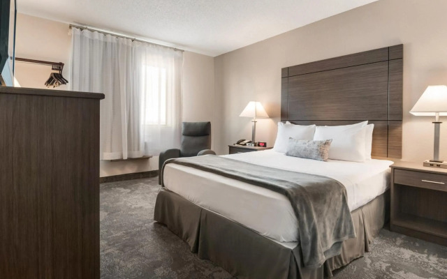 American Inn Suites Detroit Metro Airport