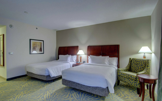 Hilton Garden Inn Norwalk