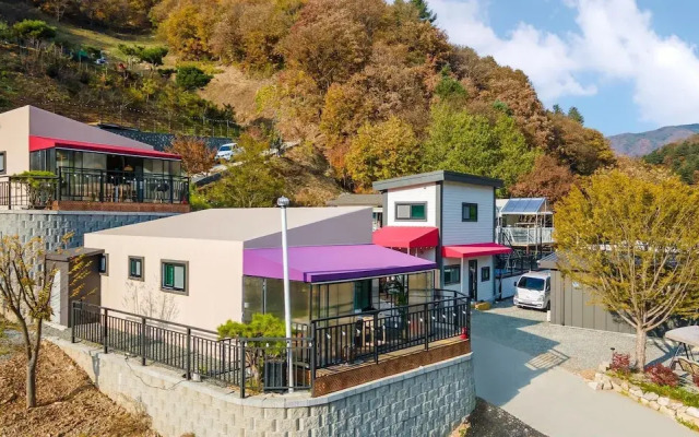 Gapyeong Ddobagi Pet & Spa Glamping