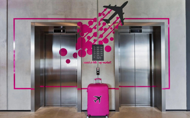 Moxy Frankfurt Airport Kelsterbach