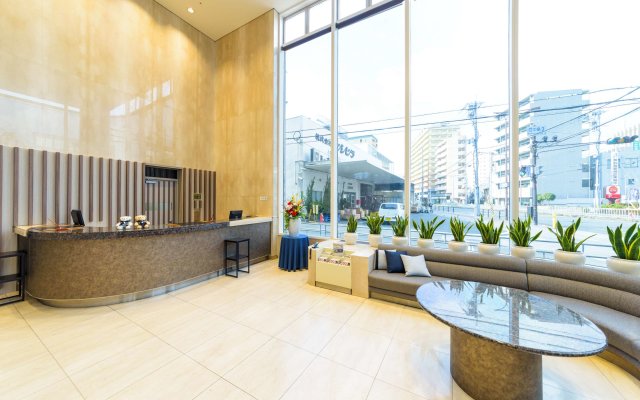 SureStay Plus Hotel by Best Western Shin-Osaka