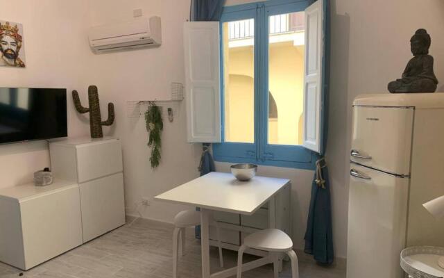 Charming Apartment In The Historic Center