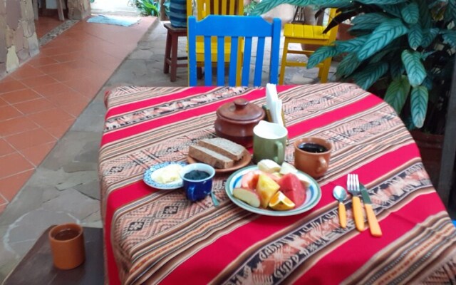 Andorina Hostal, Arte & Cultura
