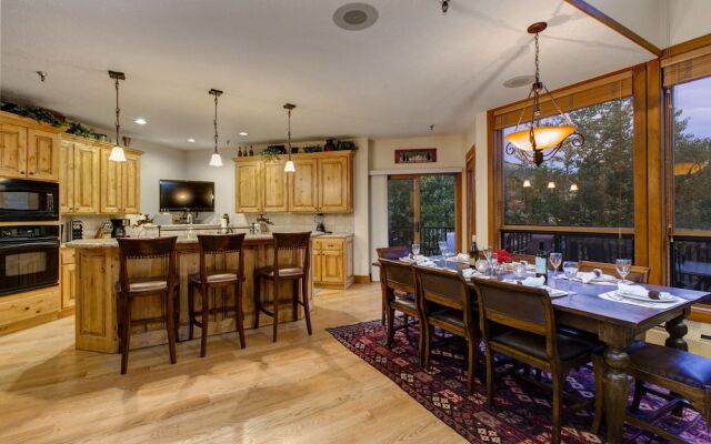 Abode at Pinnacle