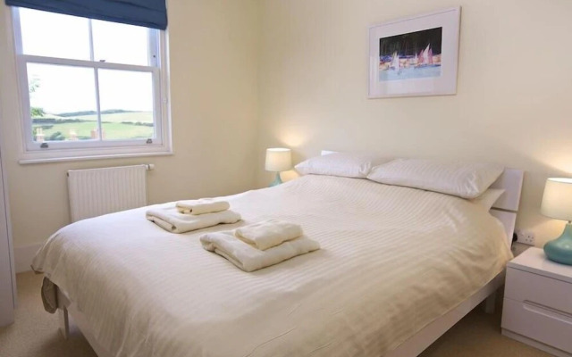 6 Combehaven