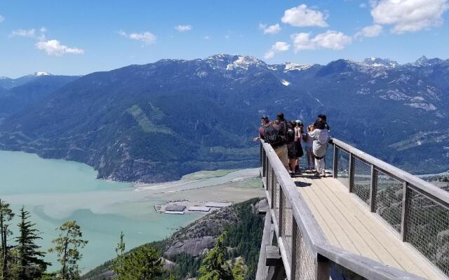 Squamish Highlands Bed and Breakfast
