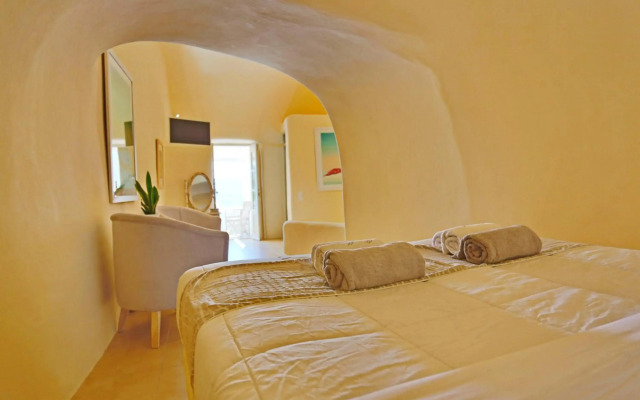Oia Mare Villas