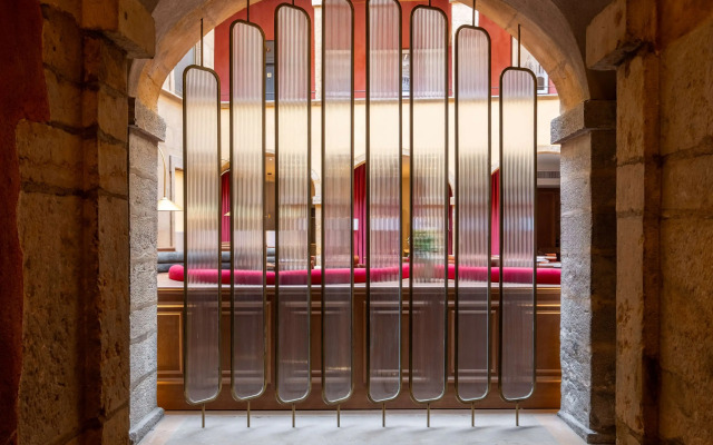 Cour des Loges Lyon, A Radisson Collection Hotel