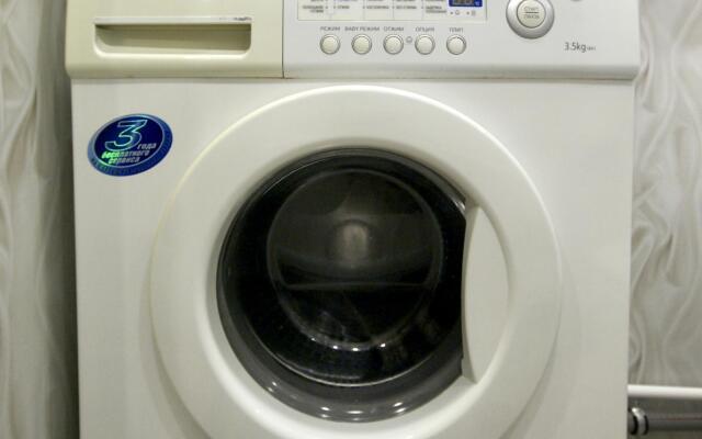 БПА Апартментс на улице 50 лет Октября 37