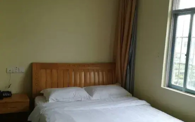 Huandao Holiday Hotel