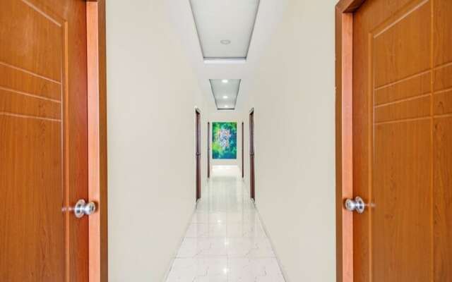 iROOMZ Hotel Mouli Grand