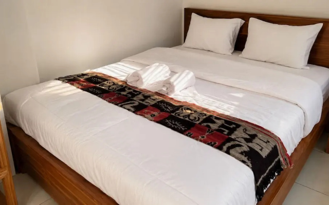Ocha Bajo Homestay – Guest Rooms – Labuan Bajo