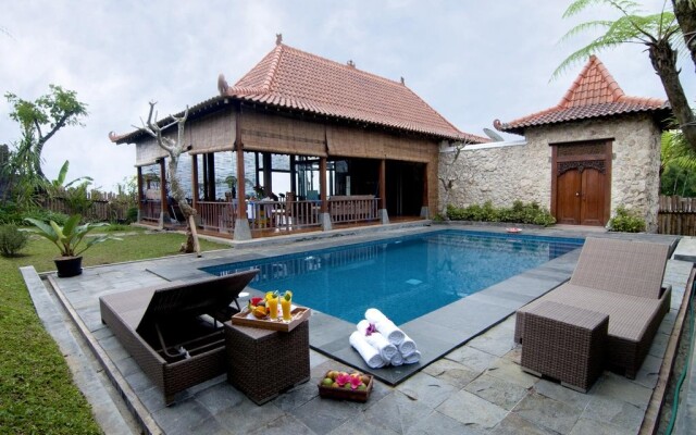 Villa Mulyono