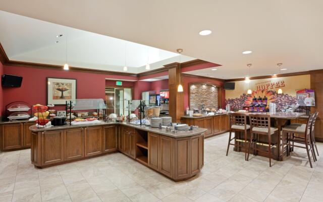 Staybridge Suites Everett-Paine Field by IHG