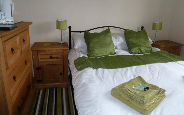 Mid Wales Inn