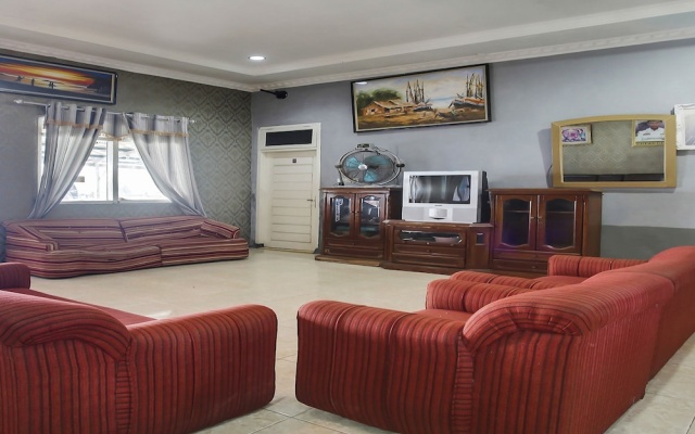 Hotel O Cottage Putra Mutun Beach – Guest Rooms – Bandar Lampung