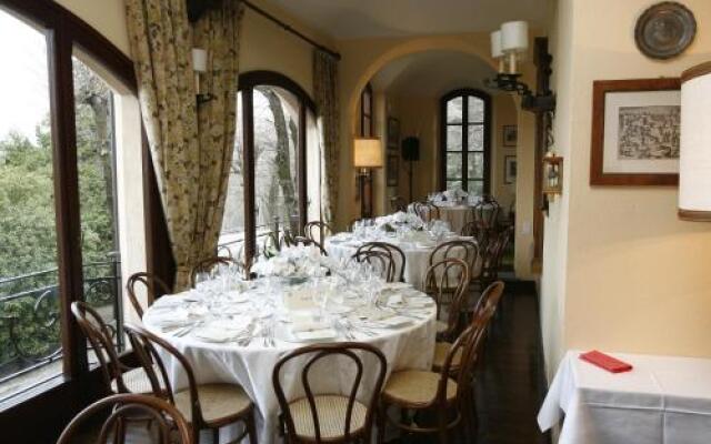 The Club Guest House