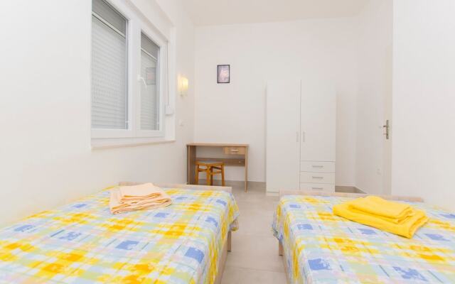 Apartment Alenka
