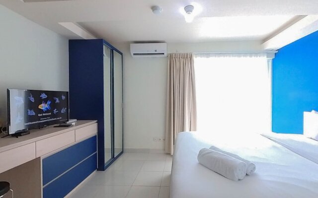 Comfort And Warm Studio Room At Amethyst Kemayoran Apartment