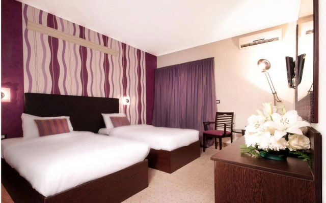 Bay Inn Hotel