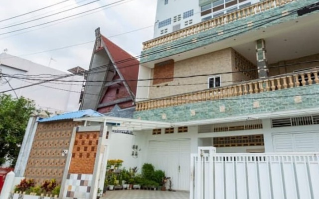 Seideli Mutiara