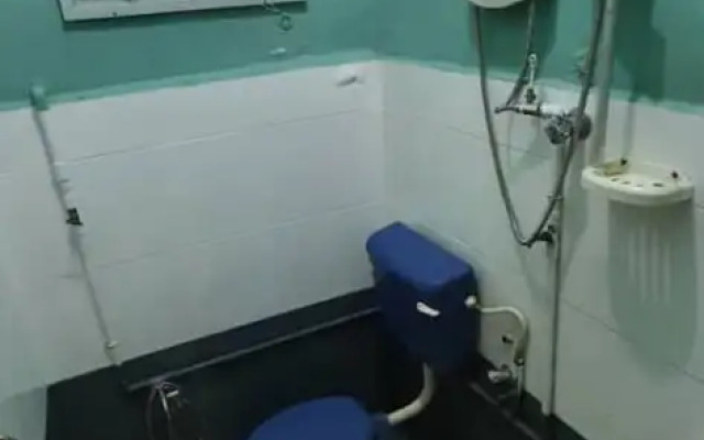 OYO 90116 Fbs Inn Hotel